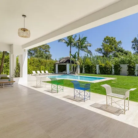 度假居 For Rent In Marbella